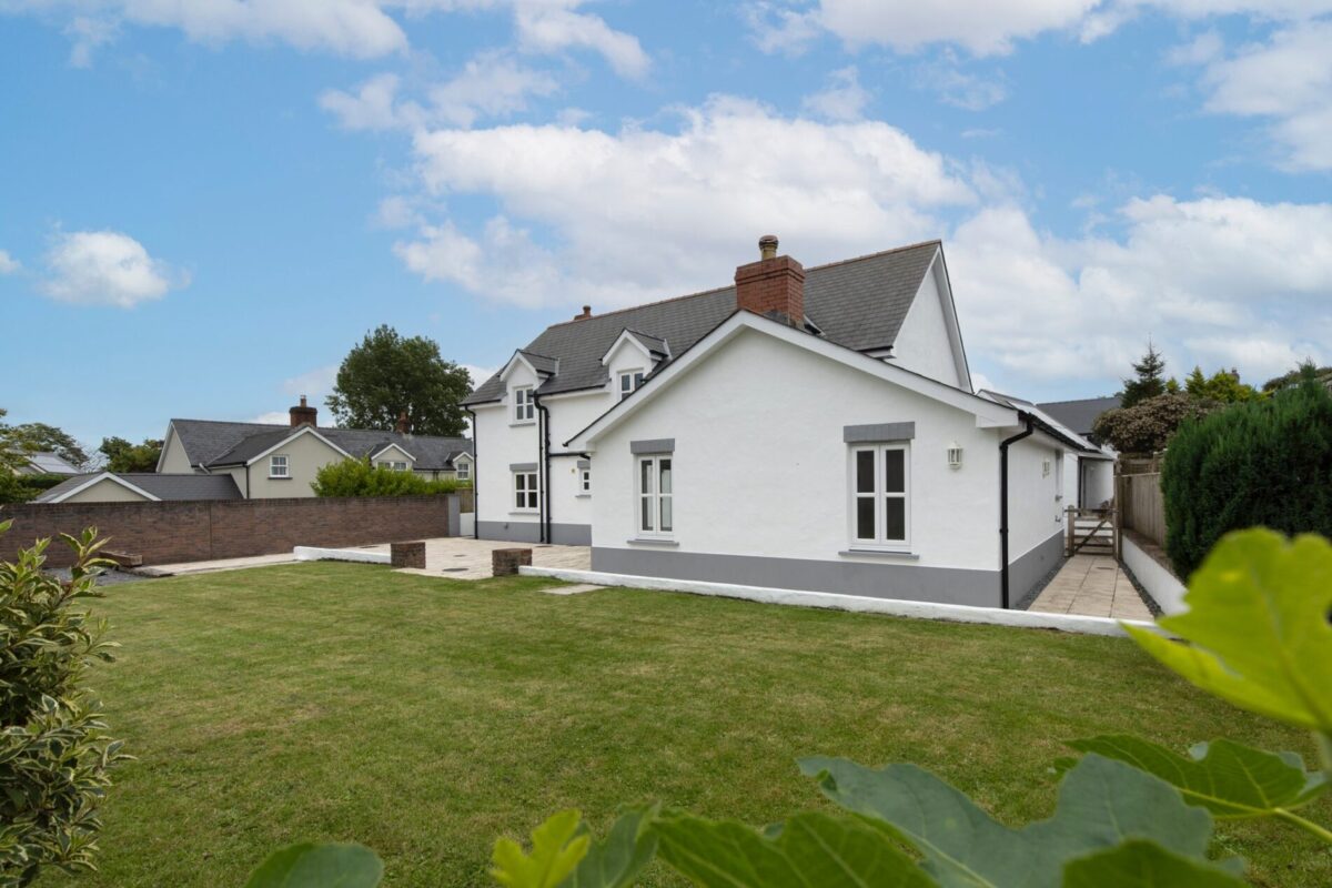 Poplar Meadow, Freystrop, Haverfordwest, SA62