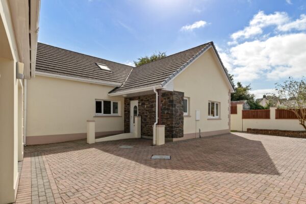 Blackthorn Lodge, Cold Blow, Narberth, SA67